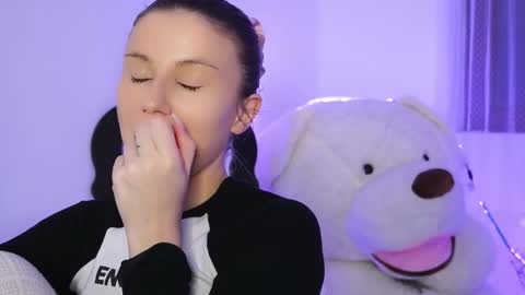 Aelia online show from 25, 2, 2026