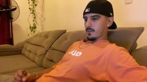 Snapshot of aelucius chatting on 18, 5, 2026 Luci online show from 18, 5, 2026