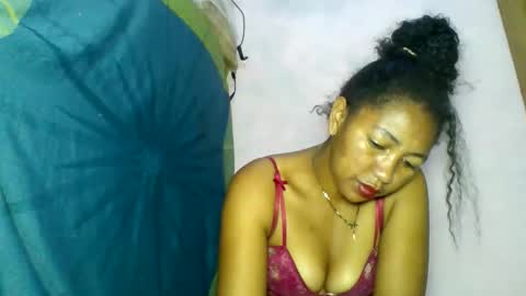Snapshot of aelyaa chatting on 7, 6, 2026 aelyaa online show from 7, 6, 2026