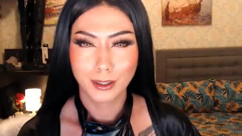 Dominant Goddess Contessa online show from 13, 2, 2025