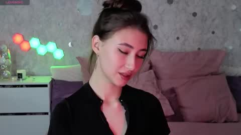 AffiinaLovsx online show from 7, 2, 2026