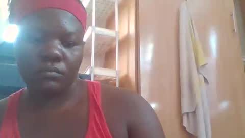 Snapshot of african_princess27 chatting on 30, 6, 2026 i wish to be someones real princess online show from 30, 6, 2026