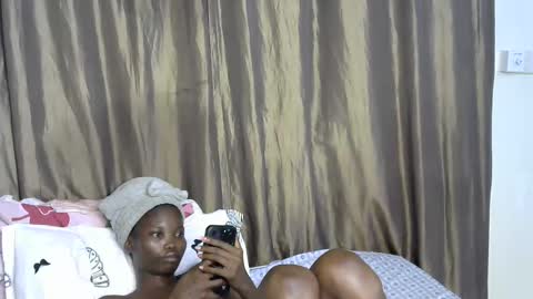 africana_slimqueen online show from 8, 4, 2026