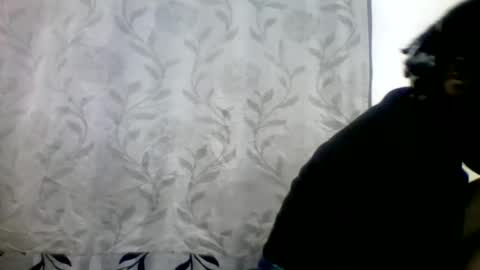 pink  and josphen online show from 8, 2, 2025