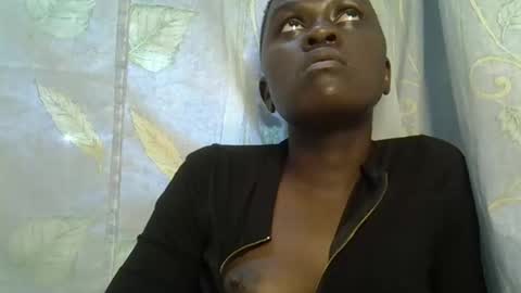 Snapshot of afronubians_ chatting on 15, 4, 2026 pink and josphen online show from 15, 4, 2026