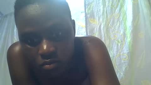 Snapshot of afronubians_ chatting on 24, 4, 2026 pink and josphen online show from 24, 4, 2026