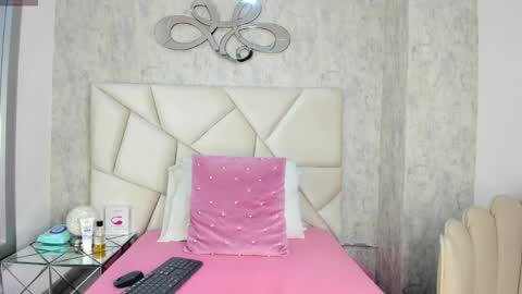 Snapshot of agartha_velvet chatting on 1, 4, 2026 agartha_velvet online show from 1, 4, 2026