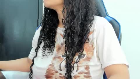 A G A T A  online show from 16, 4, 2026