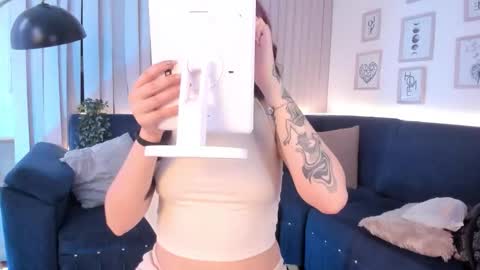 Snapshot of agata_volkov chatting on 3, 3, 2026 Agata Volkov online show from 3, 3, 2026