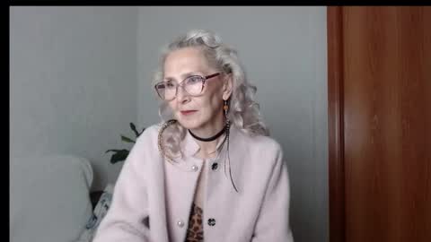 Agatha online show from 13, 9, 2025