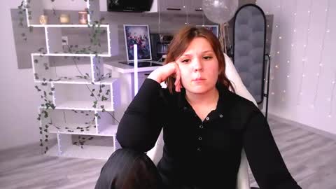 agathaagnia online show from 30, 5, 2026