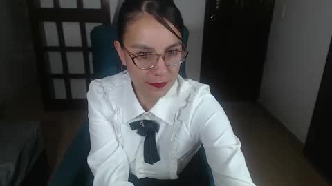 Aghata Moon online show from 27, 1, 2025