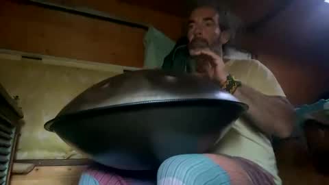 Juan online show from 8, 3, 2025