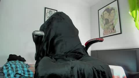 Agustin online show from 30, 5, 2026