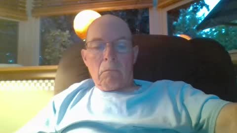 Snapshot of aguynrkfrd chatting on 17, 6, 2026 aguynrkfrd online show from 17, 6, 2026