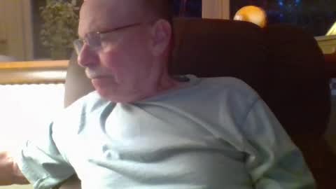 Snapshot of aguynrkfrd chatting on 26, 6, 2026 aguynrkfrd online show from 26, 6, 2026