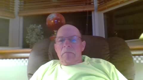 Snapshot of aguynrkfrd chatting on 4, 7, 2026 aguynrkfrd online show from 4, 7, 2026