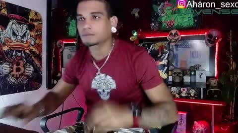 Snapshot of aharon_sexo1 chatting on 10, 11, 2025 Aharon Zamora online show from 10, 11, 2025