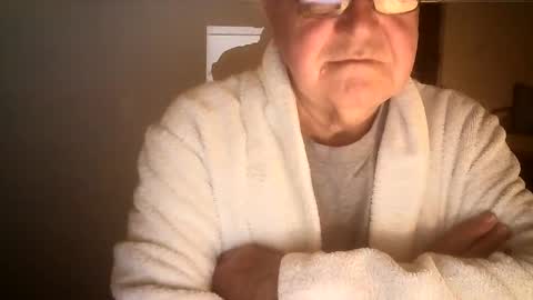 Snapshot of ahmole chatting on 13, 12, 2024 Ole online show from 13, 12, 2024