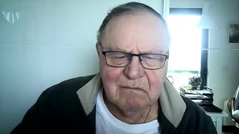 Snapshot of ahmole chatting on 8, 2, 2026 Ole online show from 8, 2, 2026