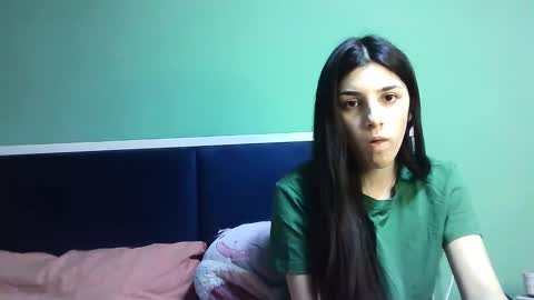 Selena online show from 1, 1, 2025