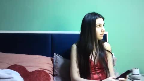 Selena online show from 3, 1, 2025