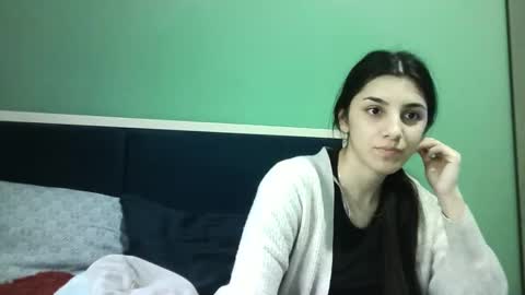 Selena online show from 15, 2, 2025