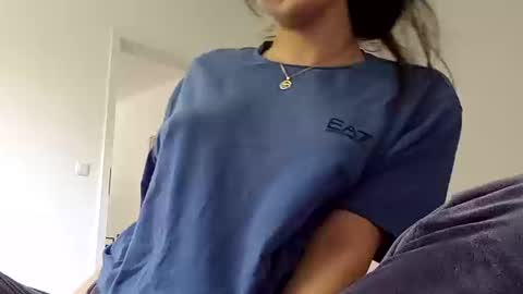 Selena online show from 22, 9, 2025