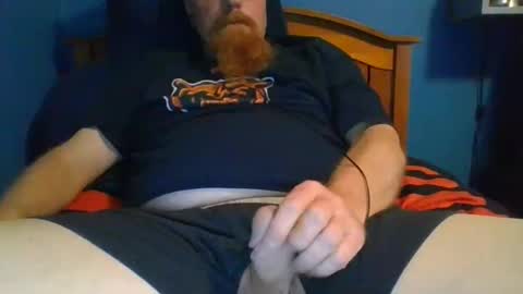 Snapshot of ahrnycumtoy chatting on 15, 11, 2025 hrnycummer online show from 15, 11, 2025