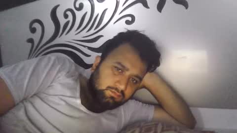 Snapshot of ahtisham118 chatting on 2, 11, 2025 ahtisham118 online show from 2, 11, 2025