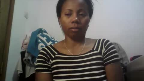Aicha boobs online show from 17, 10, 2025