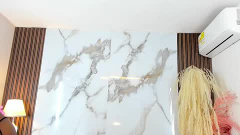 Snapshot of aidaadams chatting on 15, 2, 2025 Aida online show from 15, 2, 2025