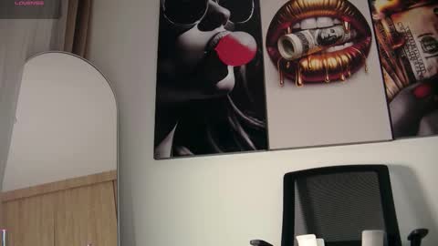 Aida  online show from 18, 12, 2025