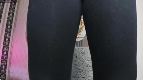 aidasina online show from 9, 11, 2025