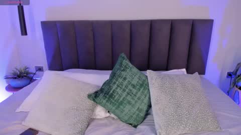 ailanacortes online show from 28, 11, 2025