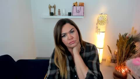 Snapshot of aileen_stone chatting on 23, 2, 2025 Aileen online show from 23, 2, 2025