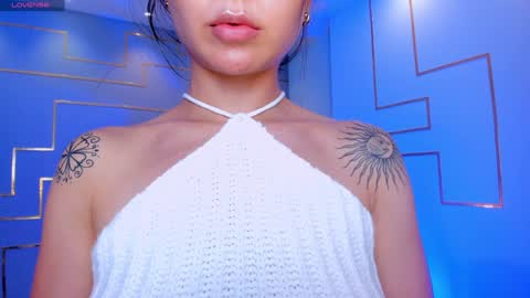 Snapshot of aileenvega chatting on 20, 1, 2025 AILEEN VEGA online show from 20, 1, 2025