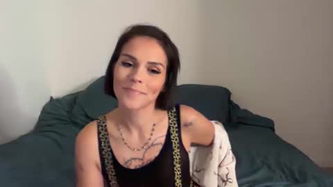 Snapshot of ailelea chatting on 31, 10, 2025 123 online show from 31, 10, 2025