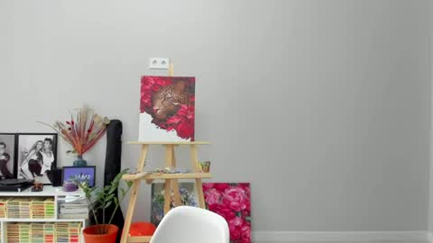 Snapshot of ailey_chao chatting on 24, 4, 2026 Ailey online show from 24, 4, 2026