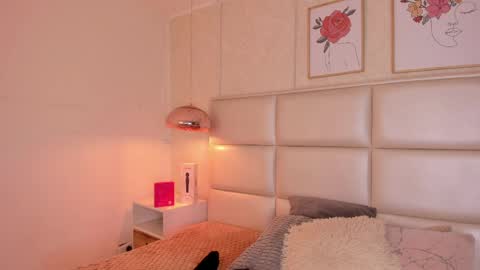 Aily Yozuko online show from 21, 3, 2026