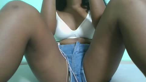 aimeamour online show from 20, 1, 2025