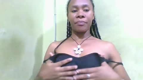 Snapshot of aimee982179 chatting on 24, 5, 2026 aimee982179 online show from 24, 5, 2026