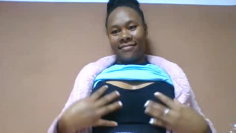 Snapshot of aimee982179 chatting on 13, 7, 2026 aimee982179 online show from 13, 7, 2026