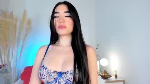 airi  online show from 13, 11, 2025