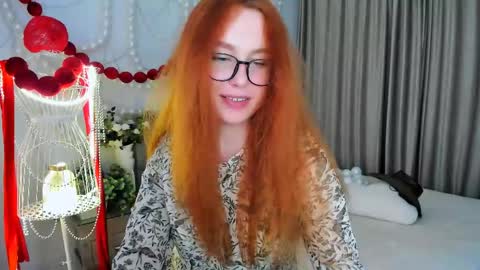 Snapshot of airysilhouette chatting on 16, 5, 2026 Louise online show from 16, 5, 2026