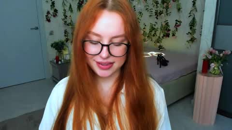 Snapshot of airysilhouette chatting on 23, 5, 2026 Louise online show from 23, 5, 2026