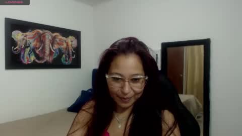 Snapshot of aisha_french chatting on 10, 1, 2026 aisha_french online show from 10, 1, 2026