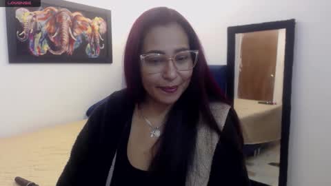 Snapshot of aisha_french chatting on 15, 1, 2026 aisha_french online show from 15, 1, 2026