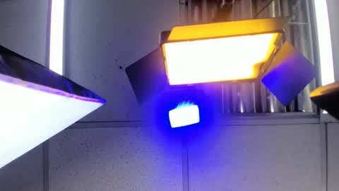 Aisha online show from 18, 3, 2026