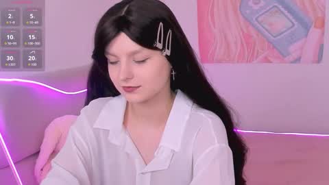 Aisha online show from 2, 12, 2025